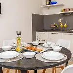 1 Bedroom Awesome In