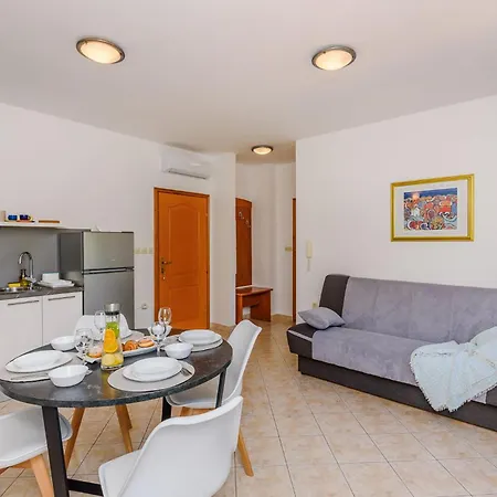 Awesome In With Wi-fi Apartment Klek